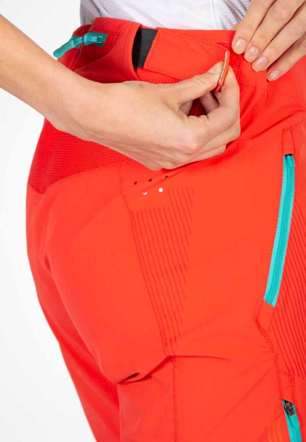 Szorty ENDURA Wms SingleTrack Lite Short II CO.S