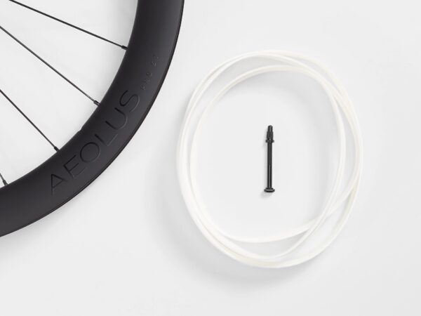 Koło przednie Bontrager Aeolus Pro 51 Disc TLR 12T
