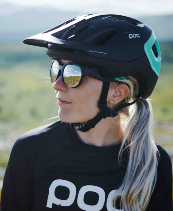 Kask POC AXION SPIN 10732_1022 roz. M/L