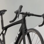 Rower TREK MADONE SL 5  Gen. 8 ML Matte Deep Smoke