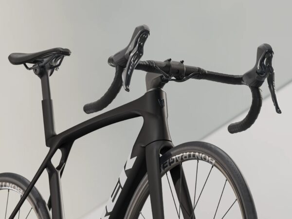 Rower TREK MADONE SL 5  Gen. 8 ML Matte Deep Smoke