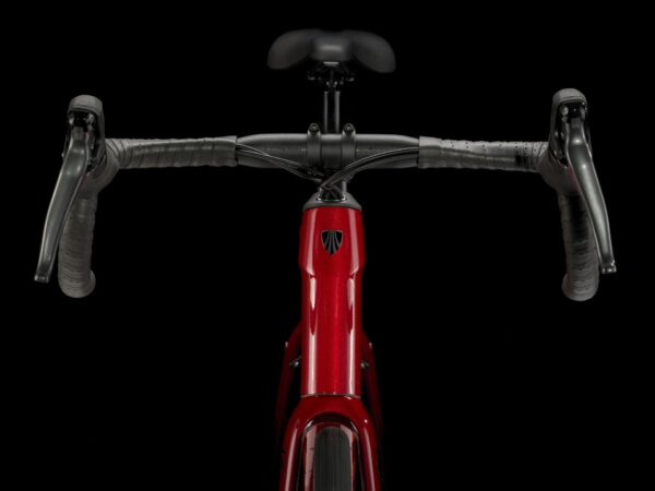 Rower TREK Domane AL 2 56 Crimson to Dark Carmine