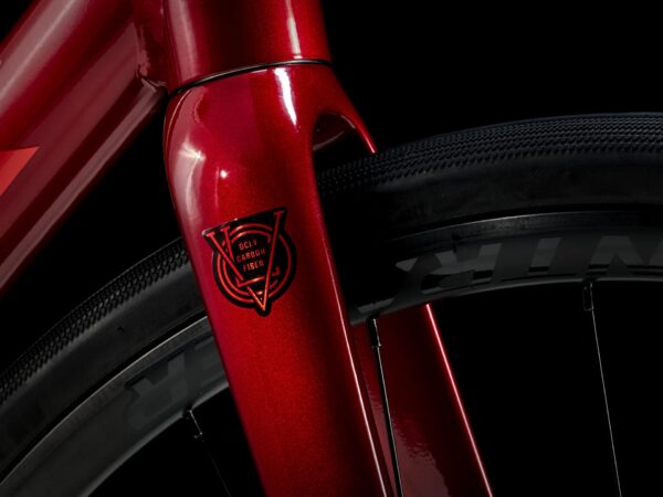 Rower TREK Domane AL 2 56 Crimson to Dark Carmine