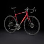 Rower TREK Domane AL 2 Gen.4 54 Crimson to Dark