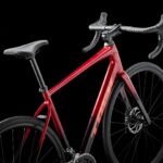 Rower TREK Domane AL 2 Gen.4 54 Crimson to Dark